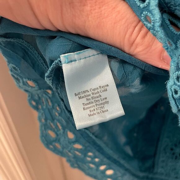 Gorgeous Johnny Was Teal Embroidered Lacy 1/2 sleeve Boho Top in Size Small - Picture 7 of 8